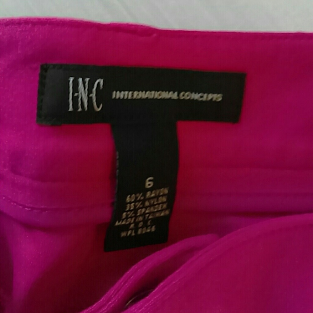 Jeans - Picture 3 of 3